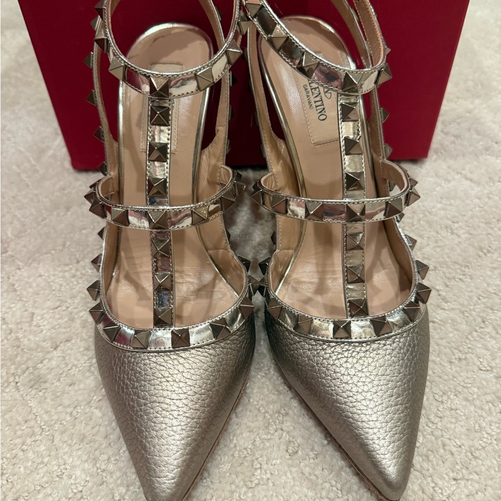 Valentino Garavani Rockstud ankle strap pumps in laminated elk-print calfskin